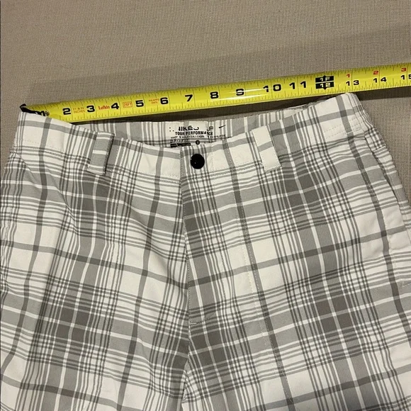 Nike Golf Tour Performance Bundle Gray and Green Plaid Boys Size Large - Picture 9 of 16